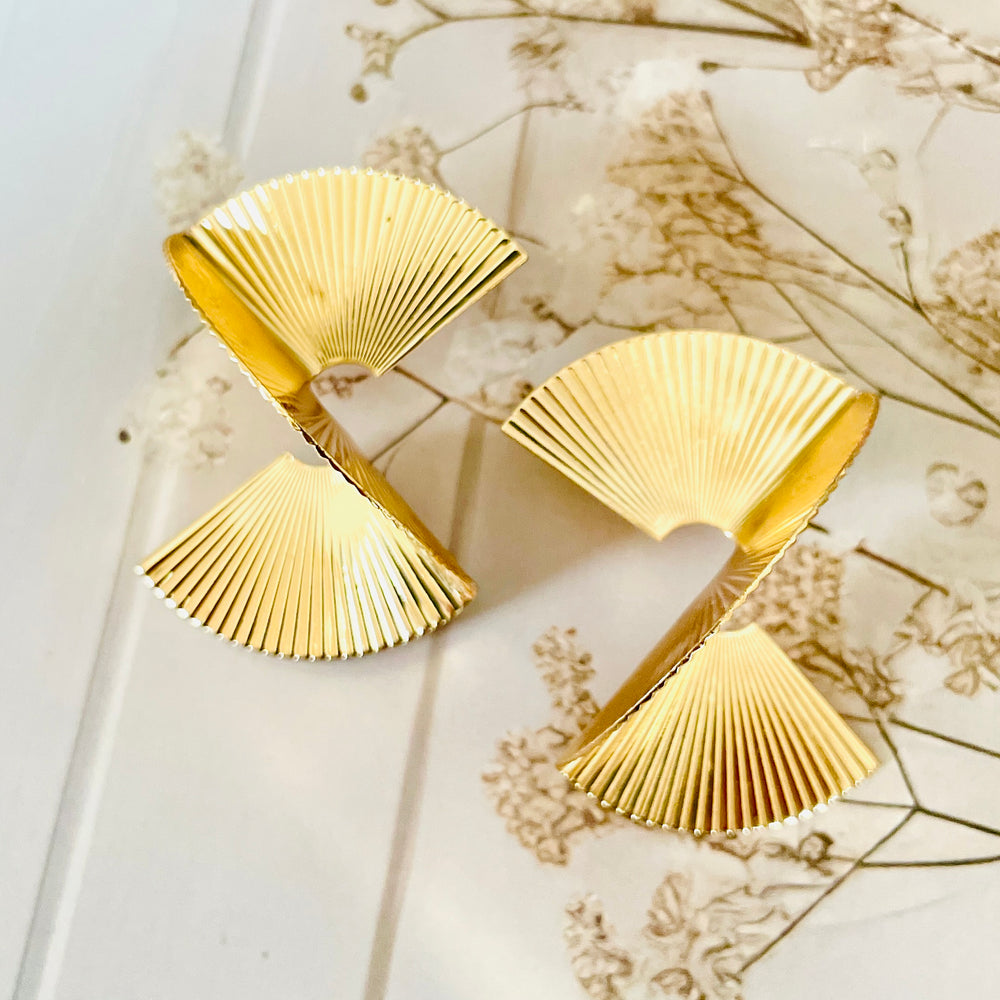 Twist earrings